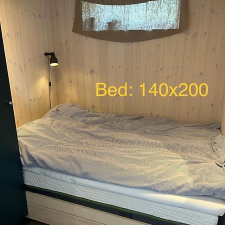 Mysigt Attefallshus Med Naerhet Till Stad Och Hav Гётеборг Экстерьер фото